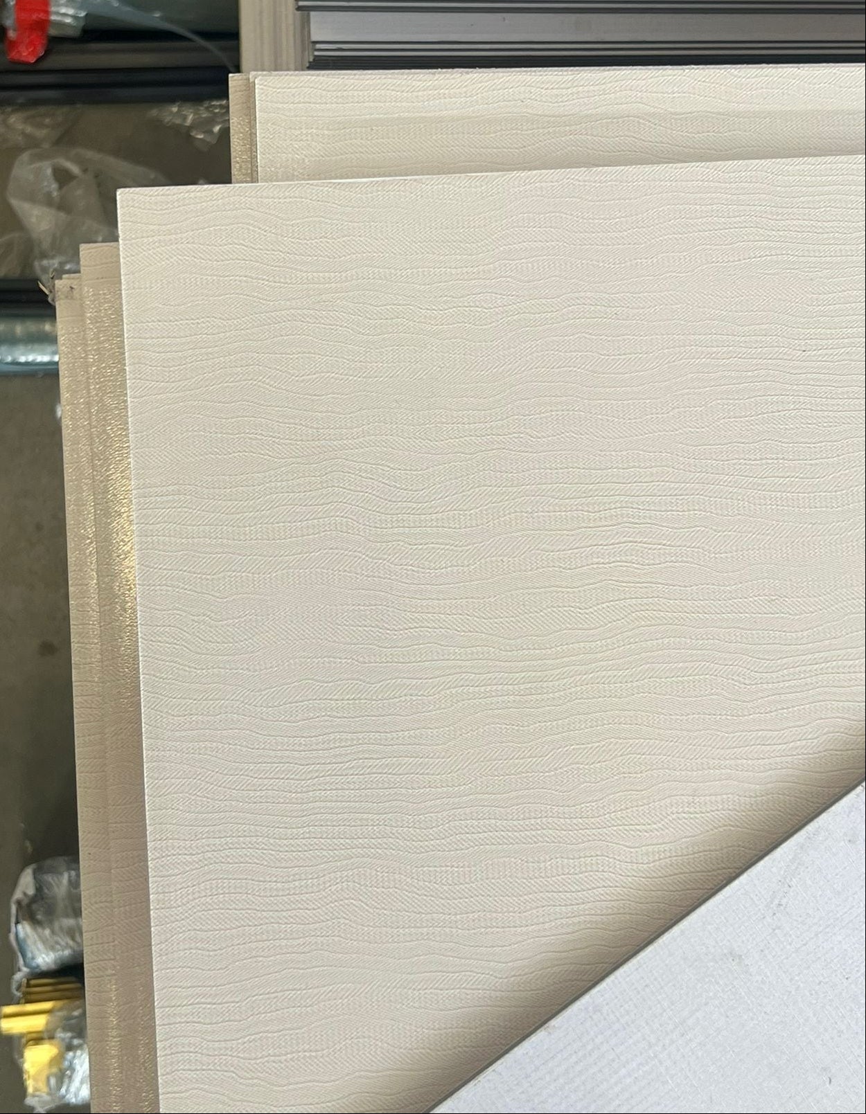 Bamboe plaat Creme kleurcode 4 Natural 280×122 cm – Natuurlijke Wandbekleding | 5 mm